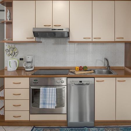 Apartments By The Sea Zambratija, Umag - 2557 ภายนอก รูปภาพ