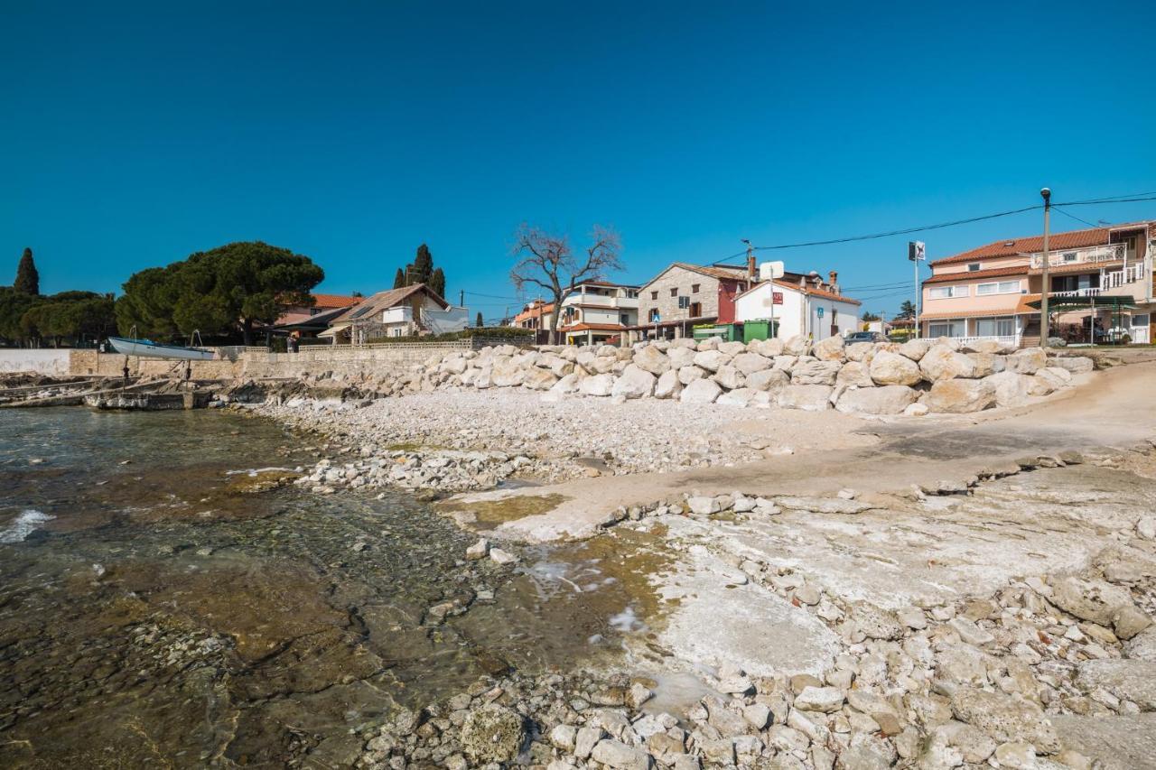 Apartments By The Sea Zambratija, Umag - 2557 ภายนอก รูปภาพ