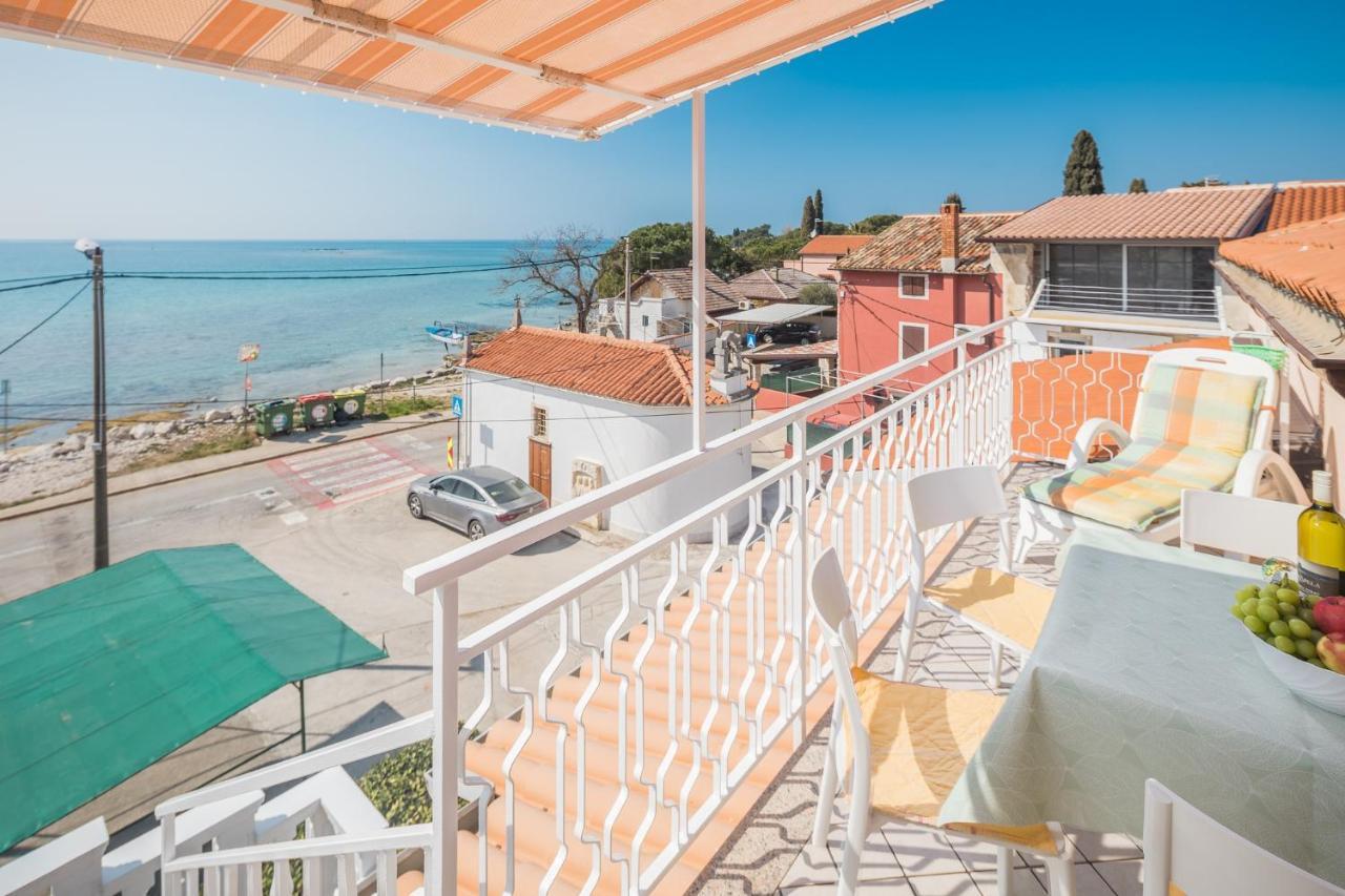 Apartments By The Sea Zambratija, Umag - 2557 ภายนอก รูปภาพ